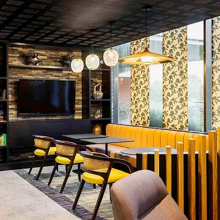 Mercure Centre Hotel