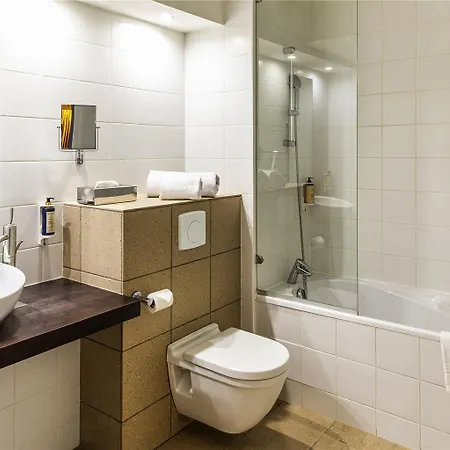 Mercure Centre
